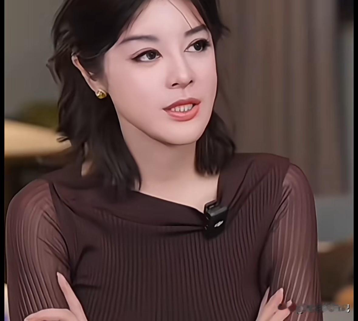 于文红的大麻烦来了，据说，罗兰多极有可能分走她百分之三十的财富。
于文红太张扬了