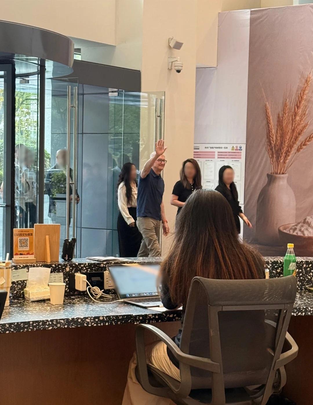 和库克say hi✌🏻🖐🏻
WeWork中国 WeWork