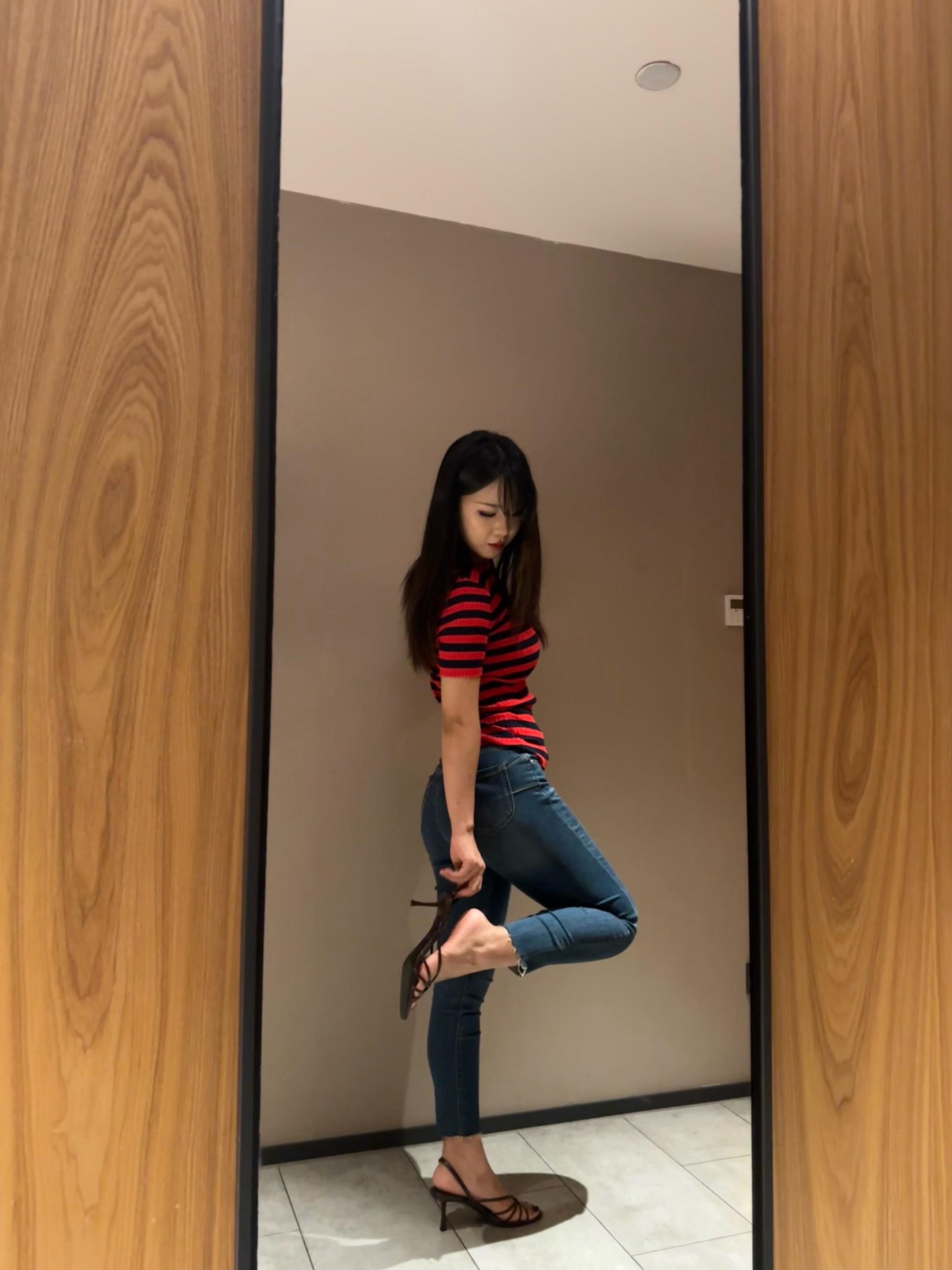 你对我的评价 并构不成万分之一的我 却是一览无余的你