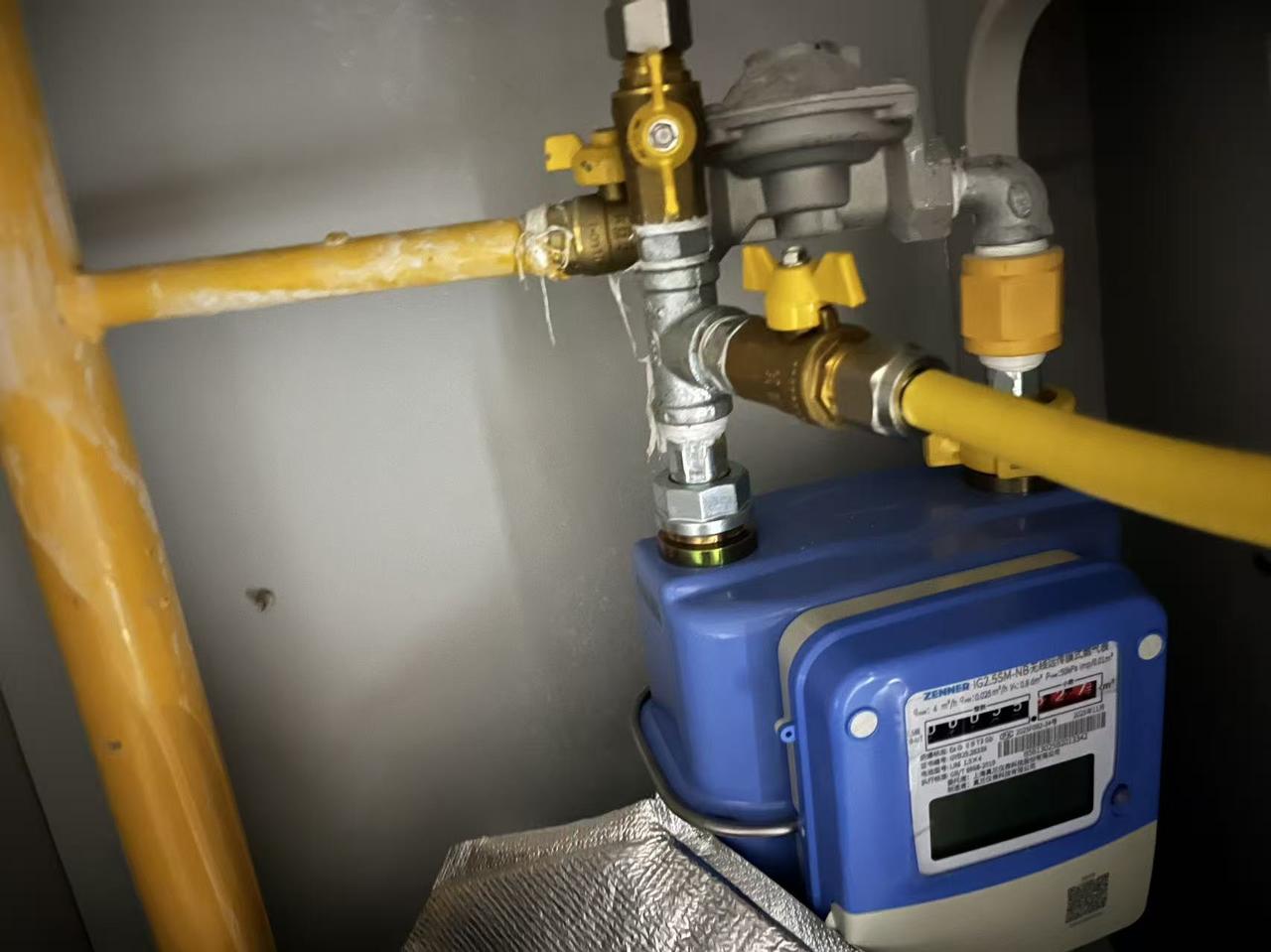 最近收精装房的业主注意了！新奥燃气被爆自闭阀数量“缩水”，精装费已含2个，请立刻