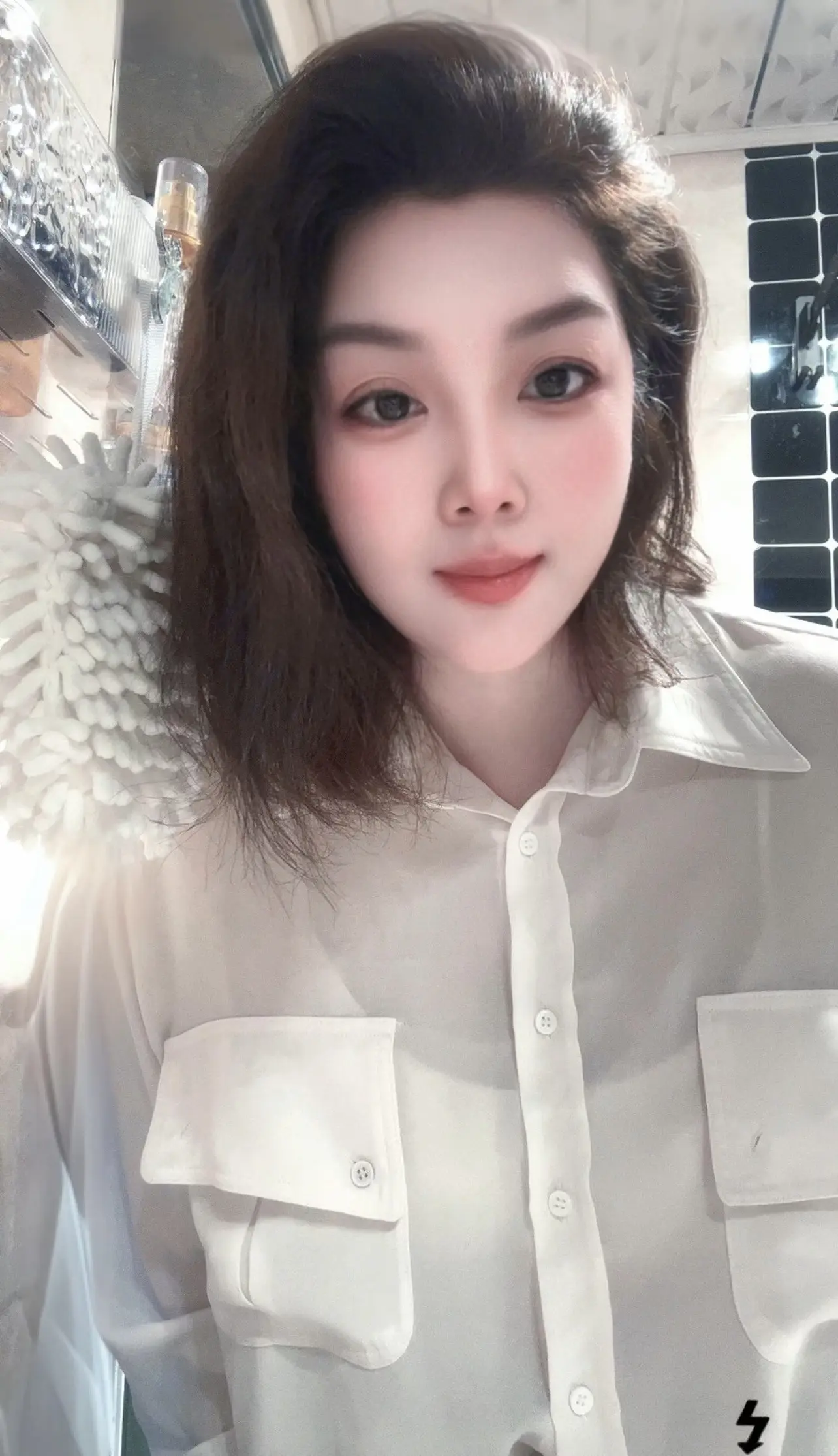 我们不可能比今天年轻了，但要比今天更爱自己