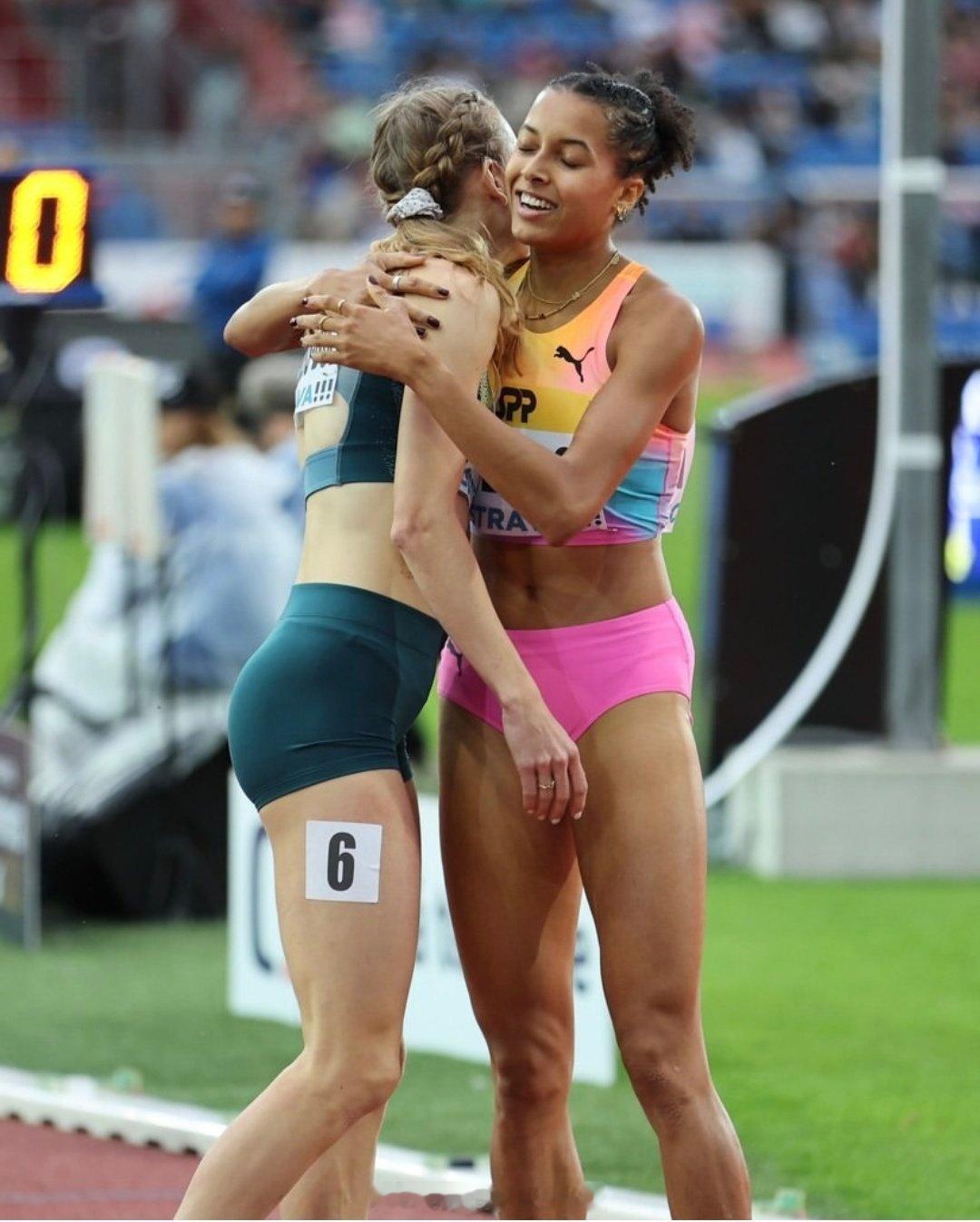 洲际巡回赛 俄斯特拉发站，女子800米新晋强者🇨🇭维罗夺冠，🇳🇱博尔跑出