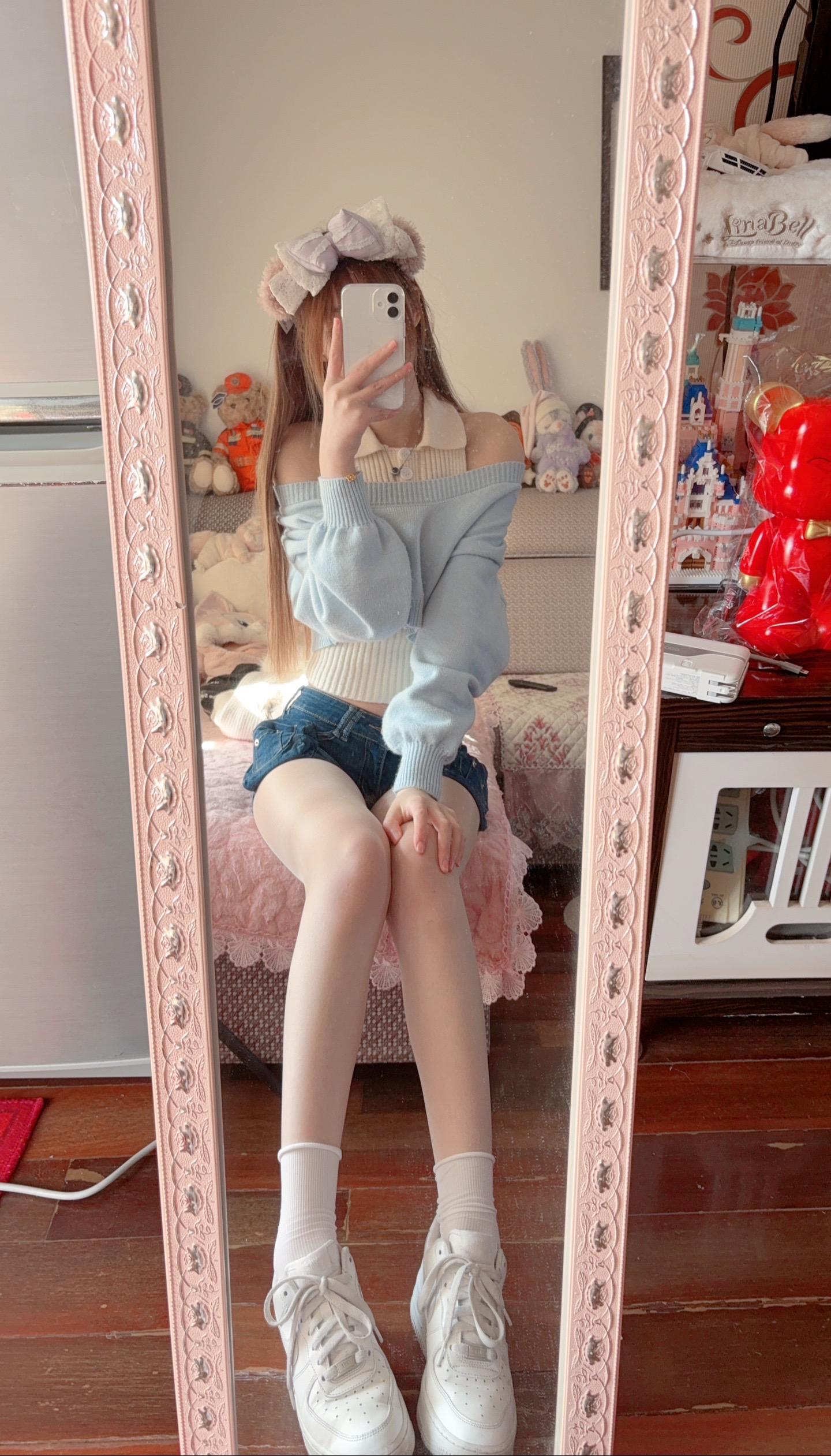 占有欲强也有错吗你就不能听话一点。