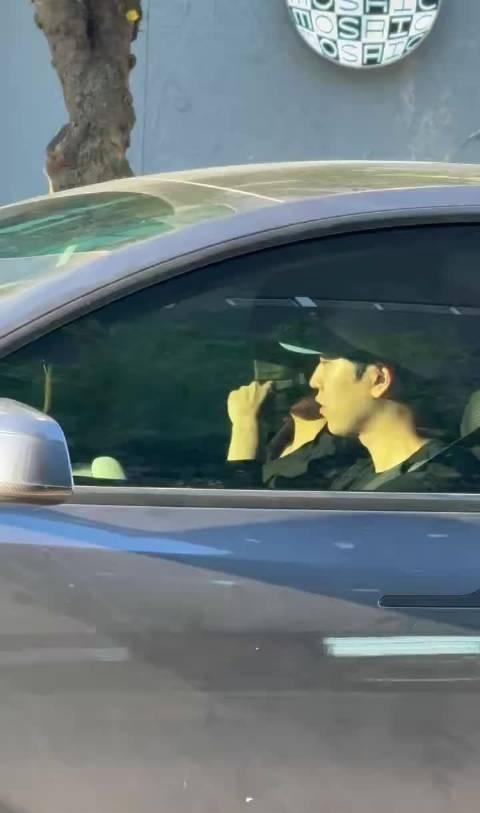 260903
下班👀

/8leeeeeeel_/berryxgw ​​​