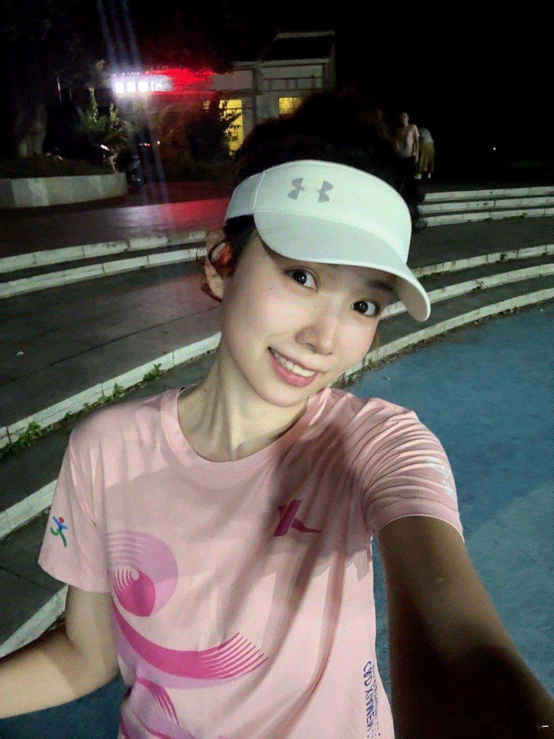夜跑的快乐谁懂热烈开跑计划我的跑马搭子即刻开跑 ​​​