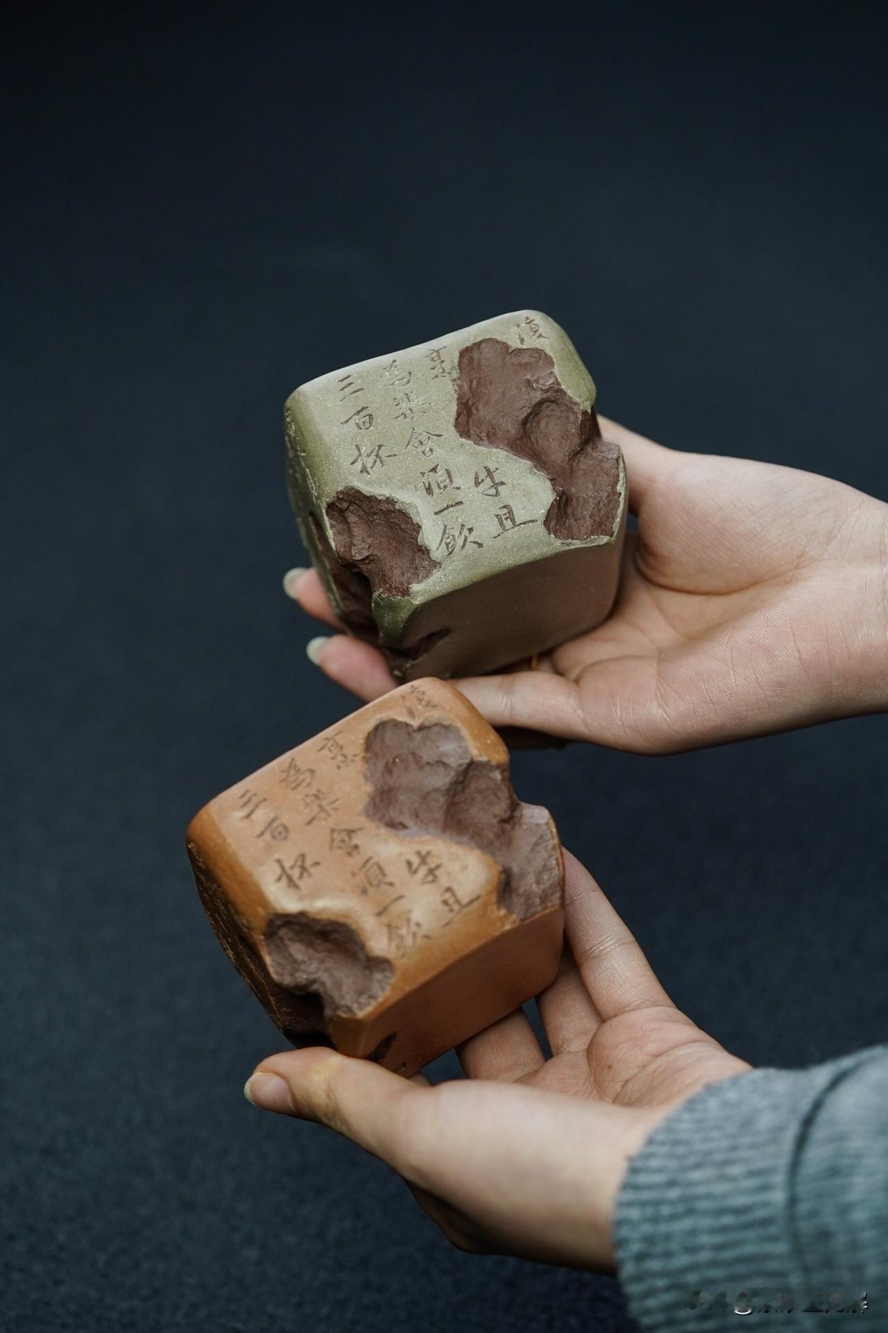 　　紫砂茶壶是既有实用价值，又充满文化韵味的工艺品，它从实用到艺术之间的各个档次