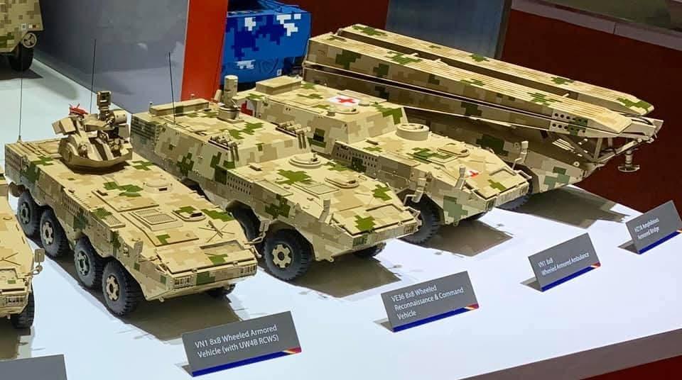 泰国陆军签署了续购VN1 8X8轮式装甲车合同
由泰国陆军军需装备署署长担任团长