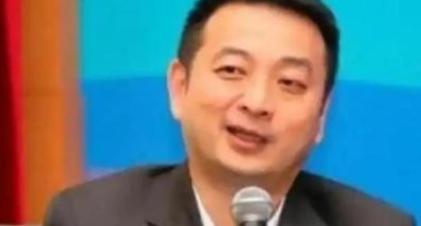为了催生，人口专家梁建章曾出过一个狠招：生一个每月发1000，生两个发3000，