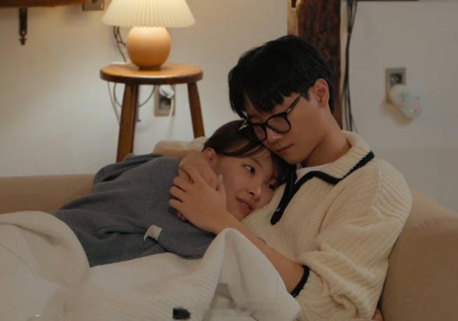 母胎单身恋爱大作战女5男4分手 通过Netflix 恋爱真人秀《母胎单身恋爱大作