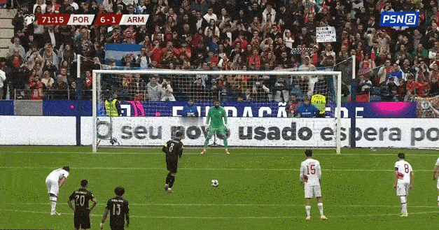 B费主罚命中！葡萄牙7:1！ B费上演帽子戏法 