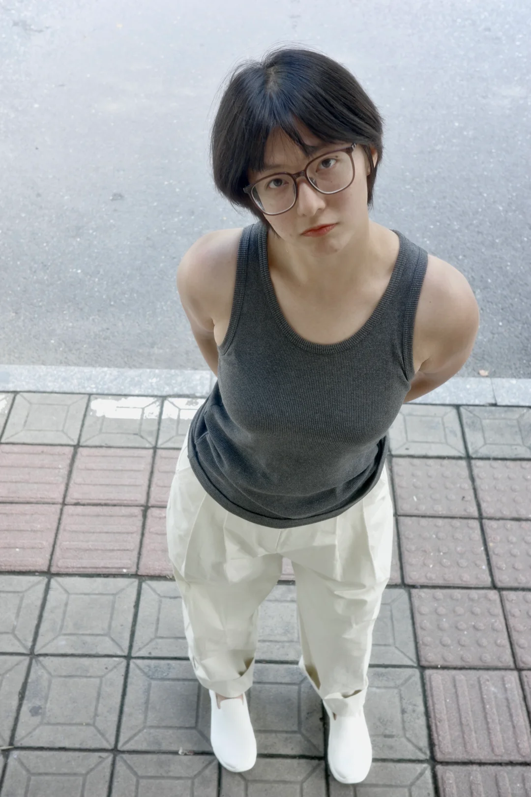 宽肩审美，审的是力量与健康的美