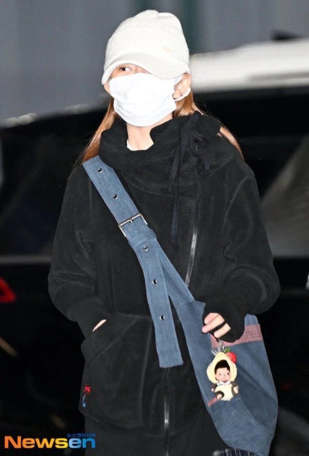 在 KPOP 全面限日的情况下今天直井怜来了上海签售 是不是张元英动用了娘家人的