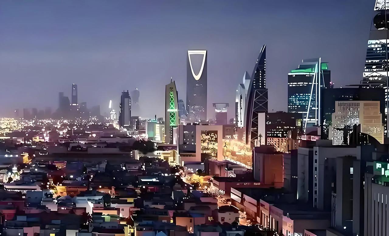 为什么沙特富得流油，却从没有国家去打沙特的主意呢？原因很简单，因为沙特太有钱了！