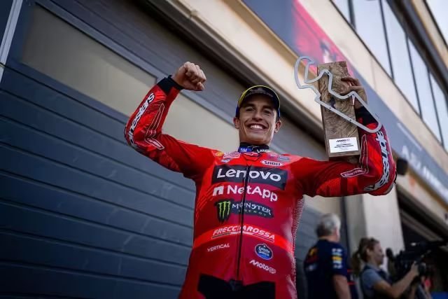 车市热门[超话] 在 2025 年 MotoGP 阿拉贡大奖赛中，马奎斯从杆位发