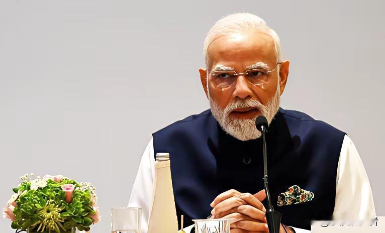 俄官邸遇袭引发外交战，莫迪一番话遭泽连斯基怒怼，中方态度亮了

​俄官邸遇袭一事