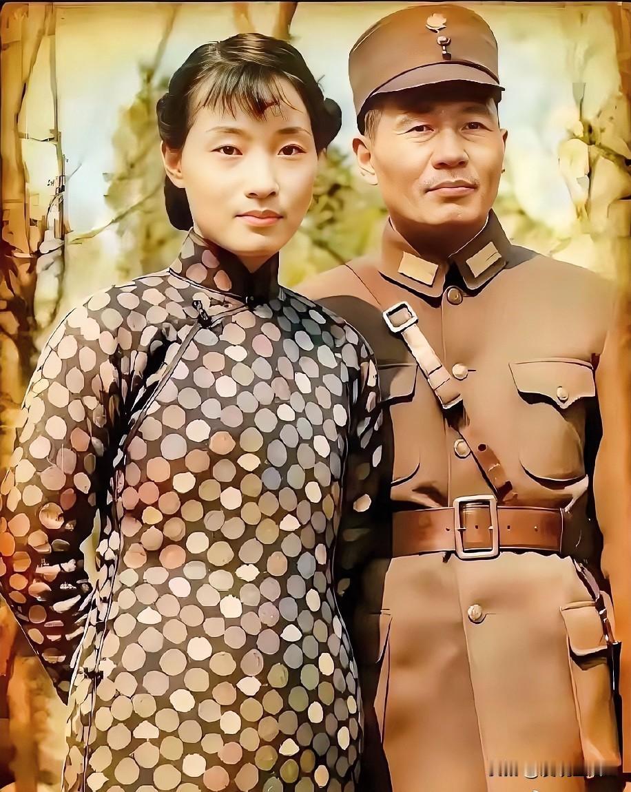刘文辉和夫人杨运光，此照片拍摄于20世纪30-40年代，也就是刘文辉主政西康期间