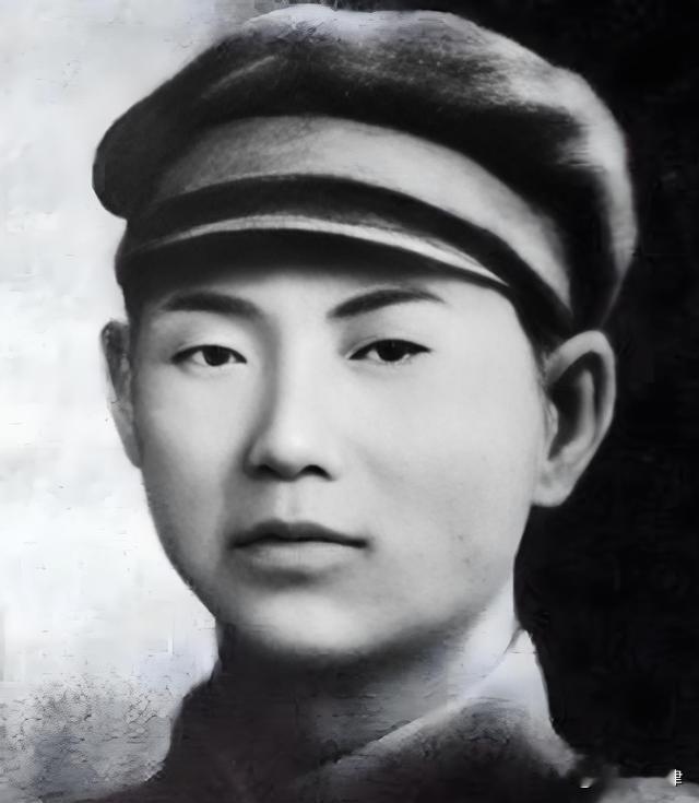 抗联绝境逢生：小鸟竟是日军信号弹，许亨植凭一眼识破救全军
 
1942年的东北山