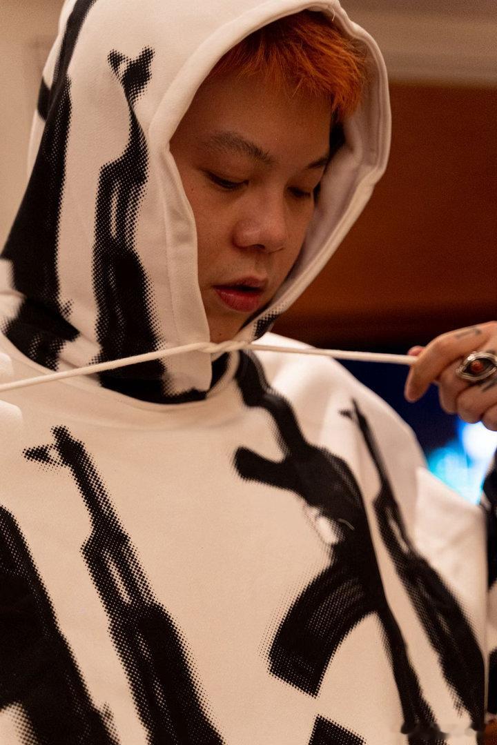 巅3rapper手搓版预告说唱巅峰对决2026 说唱巅峰手绘预告诚意十足，把新疆
