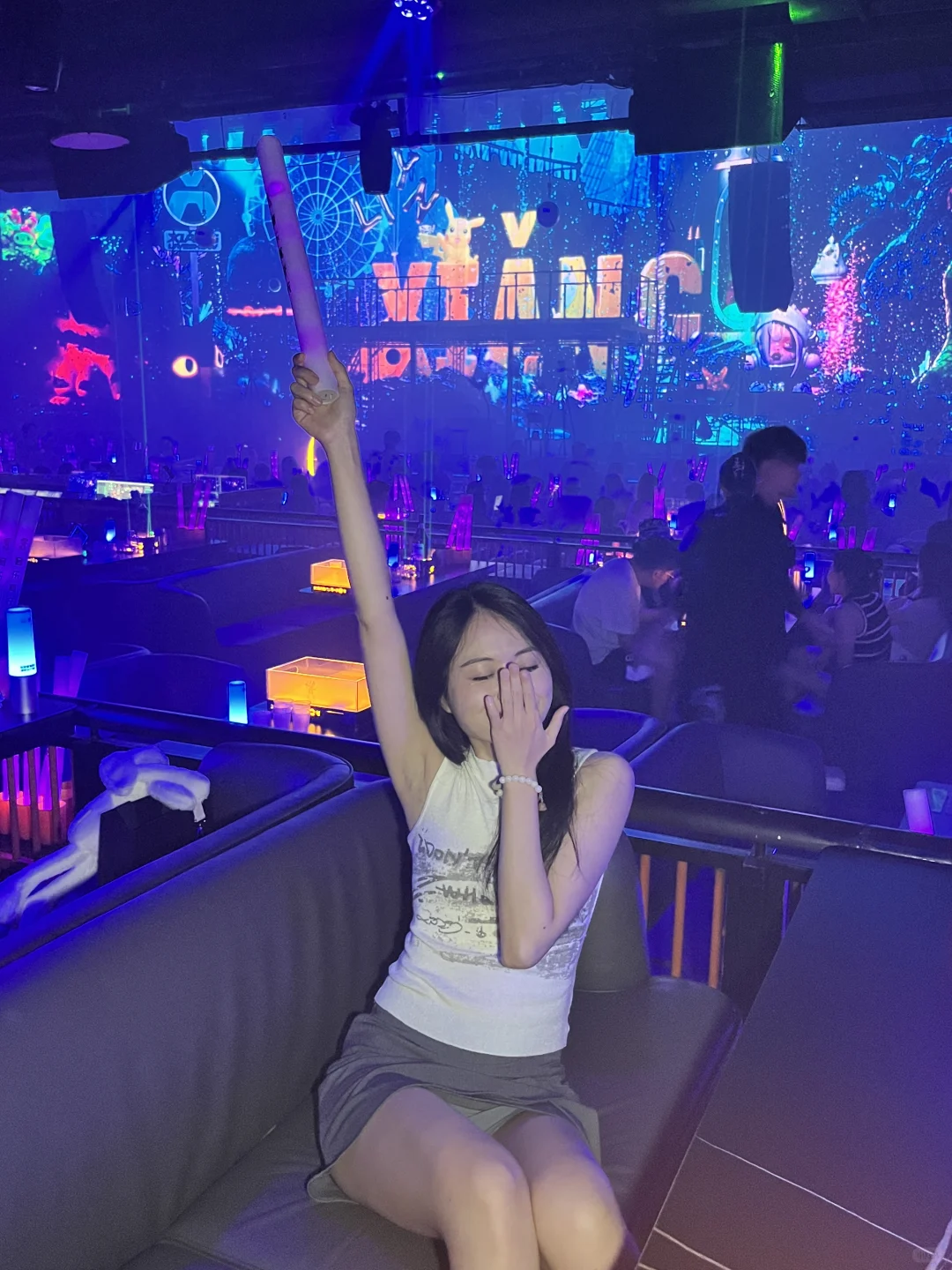 ⏹停止工作☻ 下班就要live一下！