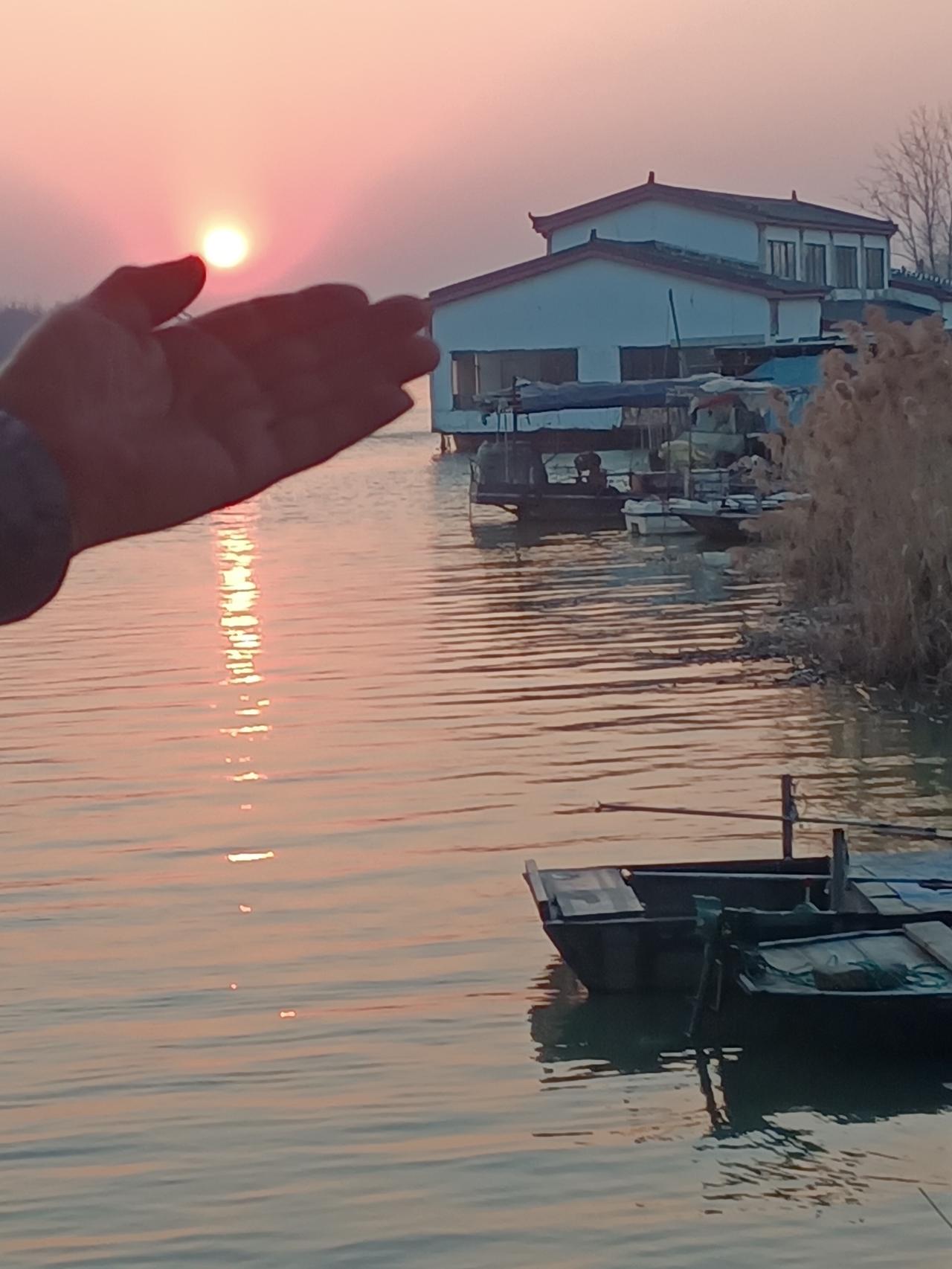 2026.2.7腊月二十千年京杭大运河夕阳红。（图片来源：老山兰随手拍）