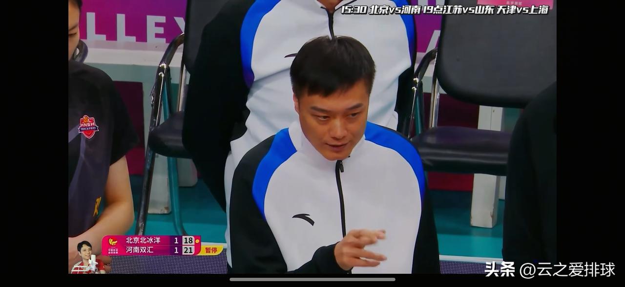 意料之外！河南3：2艰难战胜北京。
这C组第2有点悬了！北京、天津、河南无限遐想