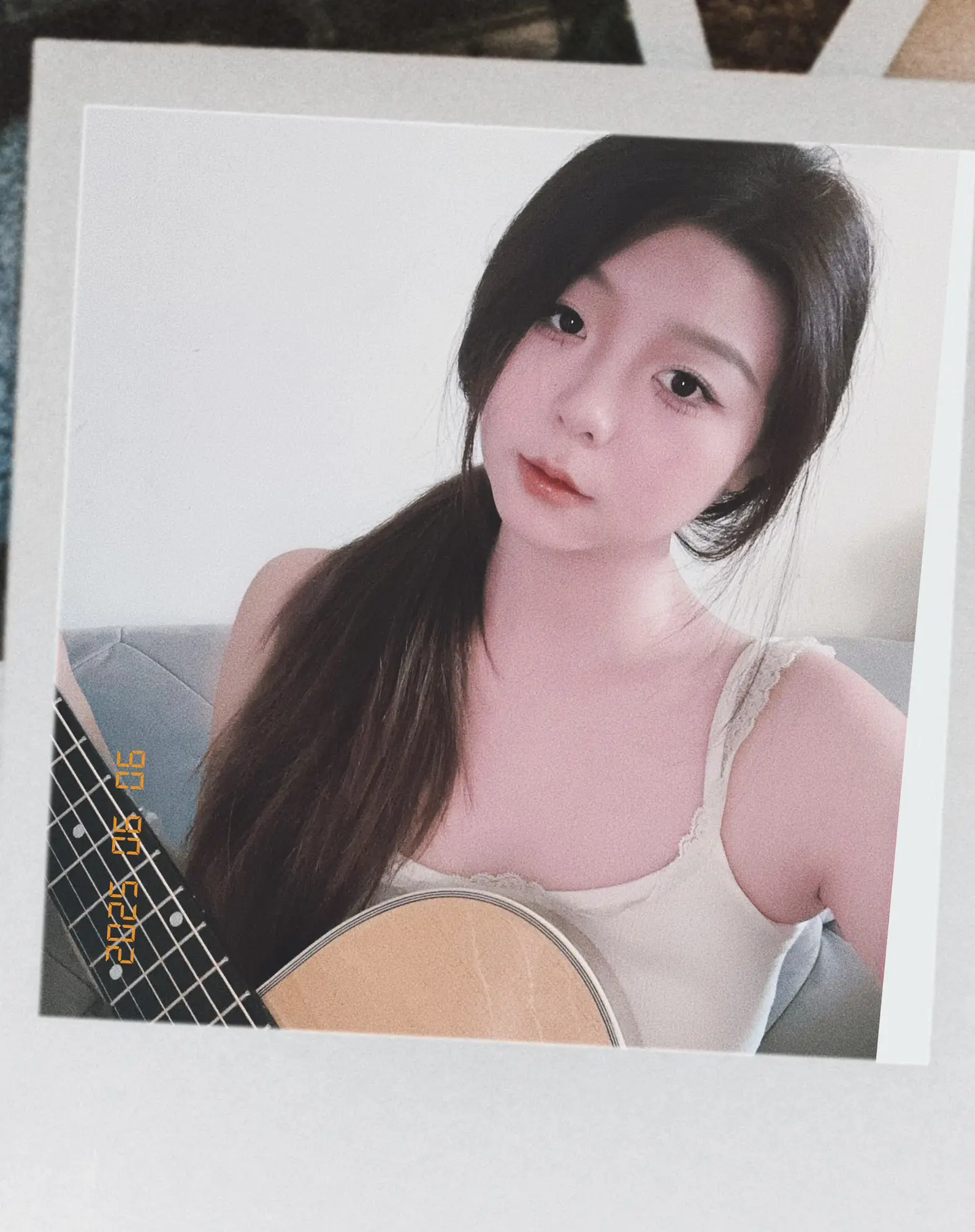 我们坐一起听过