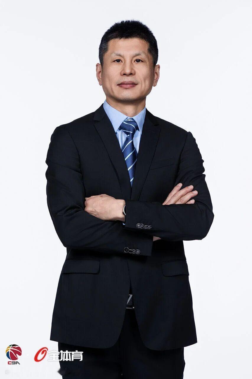 山东男篮鞠维松指导成为一线队助教 cba
