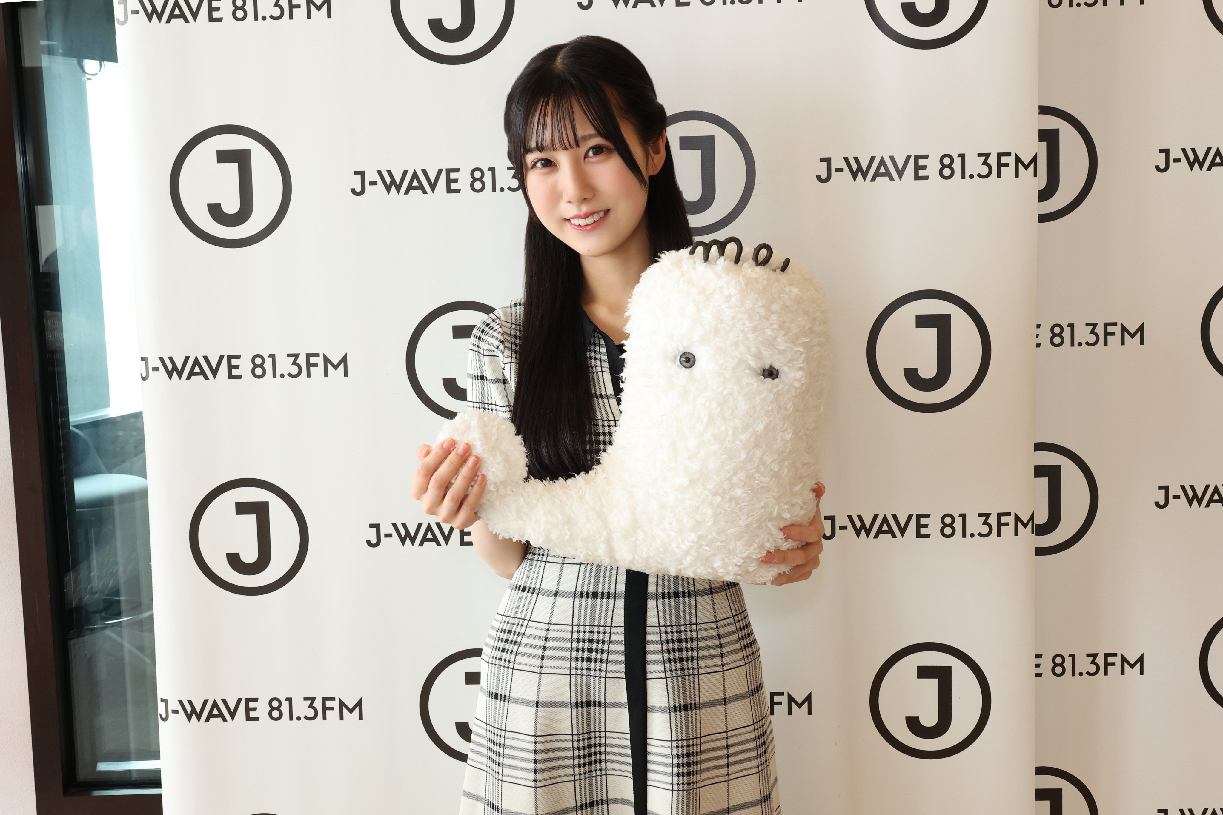 niko813鶴崎仁香