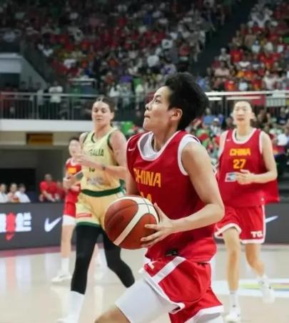 🔥福地长沙再燃战火！中国女篮3月4日/6日连战巴西，马年首秀冲“开门红”！
