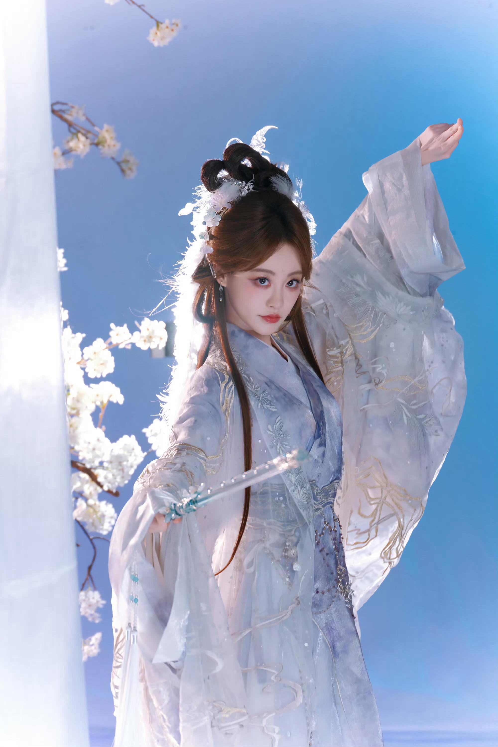 谁懂祝绪丹这张有多好看！！！[期待][期待] ​​​