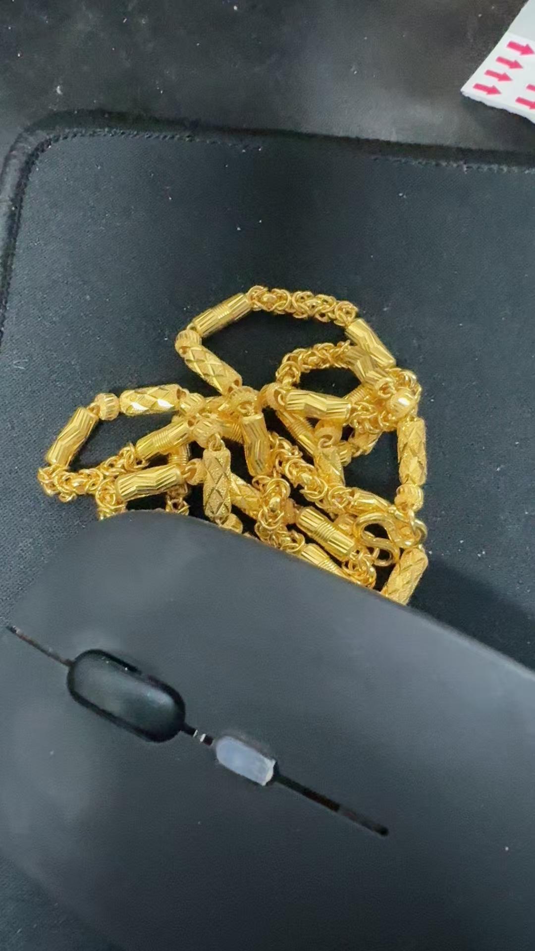 2月10日消息，纽约期金向上攀升至5100美元/盎司，日内涨幅达2.41%。投资