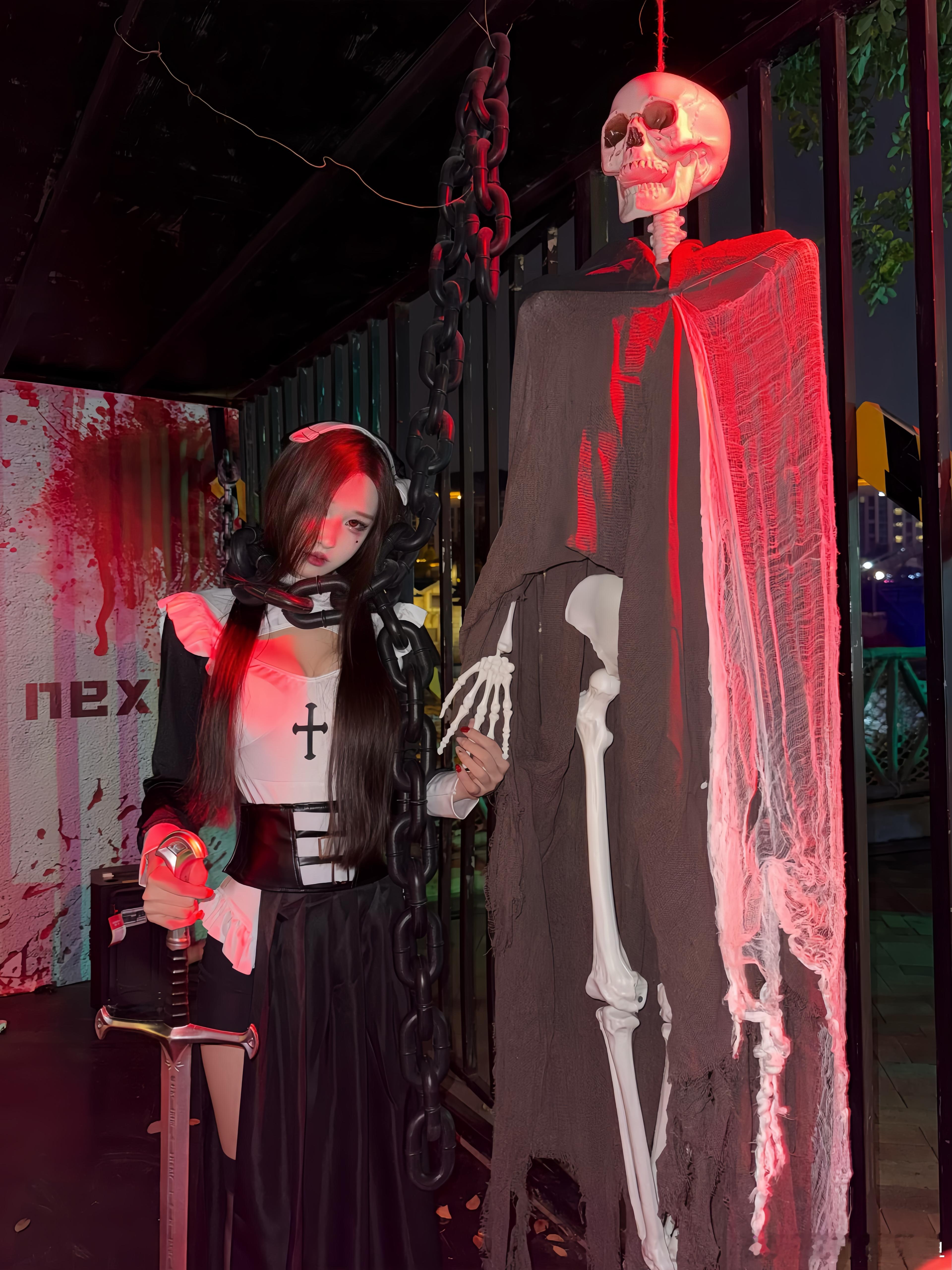 出门吓人  ​​​