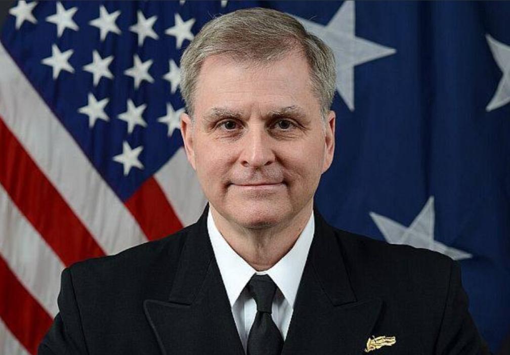 2月25号，美军参谋长联席会议主席丹·凯恩将军下了道命令：暂停联合参谋部主任弗雷