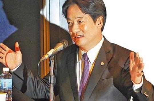 赖清德暗示两岸可以统一，但大陆应该先提条件，国台办明确回应。赖清德推行新的政策来