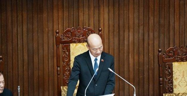没想到，韩国瑜竟为保自己乌纱帽，反手帮民进党通过了预算案
国民党内讧了。8月11