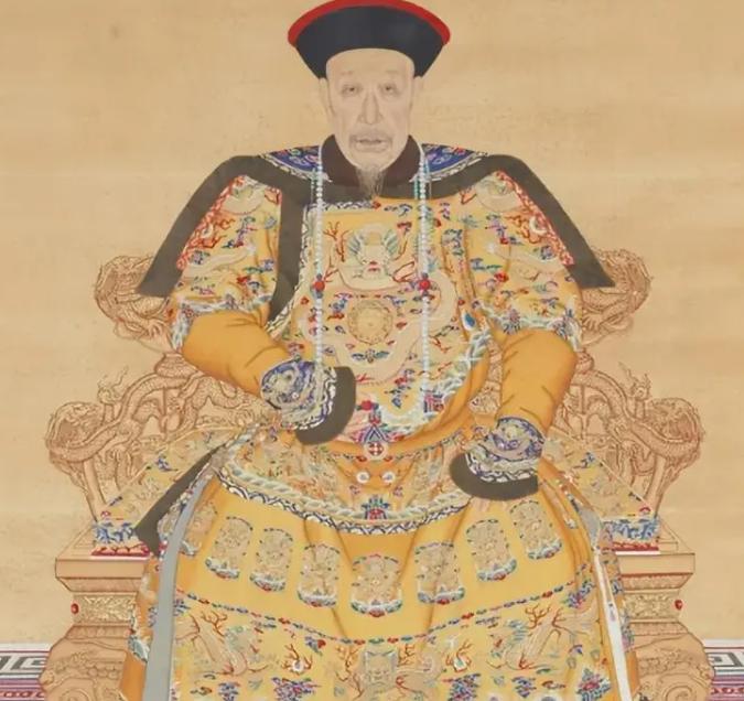 清宫深夜的隐秘仪式：嫔妃侍寝后，为何集体惊恐万分？那双太监冰凉的手在股沟间游走，