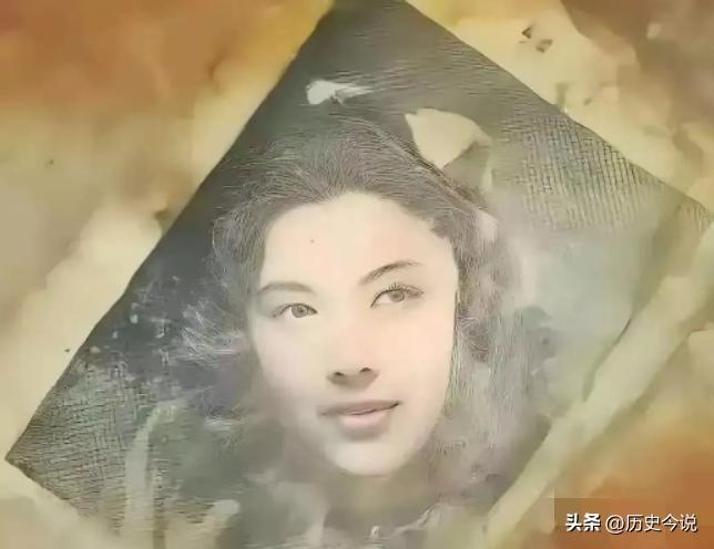 506号志愿军棺椁：旧铜镜藏半世深情，一句等你回来泪目国人
 
阅读此文前，诚邀