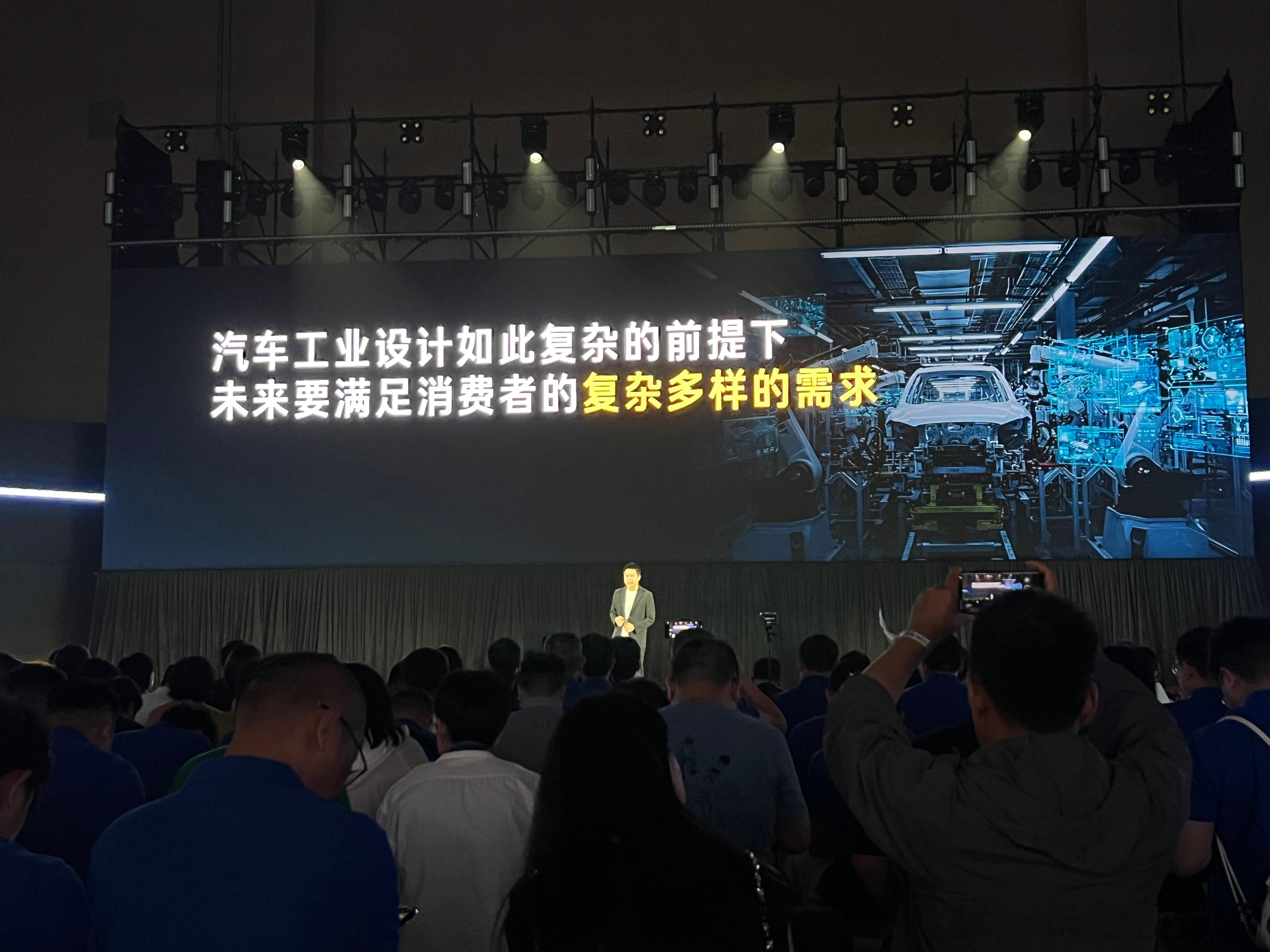 广汽丰田官宣与小米汽车合作广汽丰田科技日宣布和小米汽车搞合作啦！这可是汽车行业的