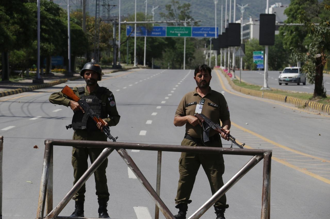 伊朗最终还是妥协了？
4月20日，据以色列12频道首席评论员阿米特·西格尔透露：