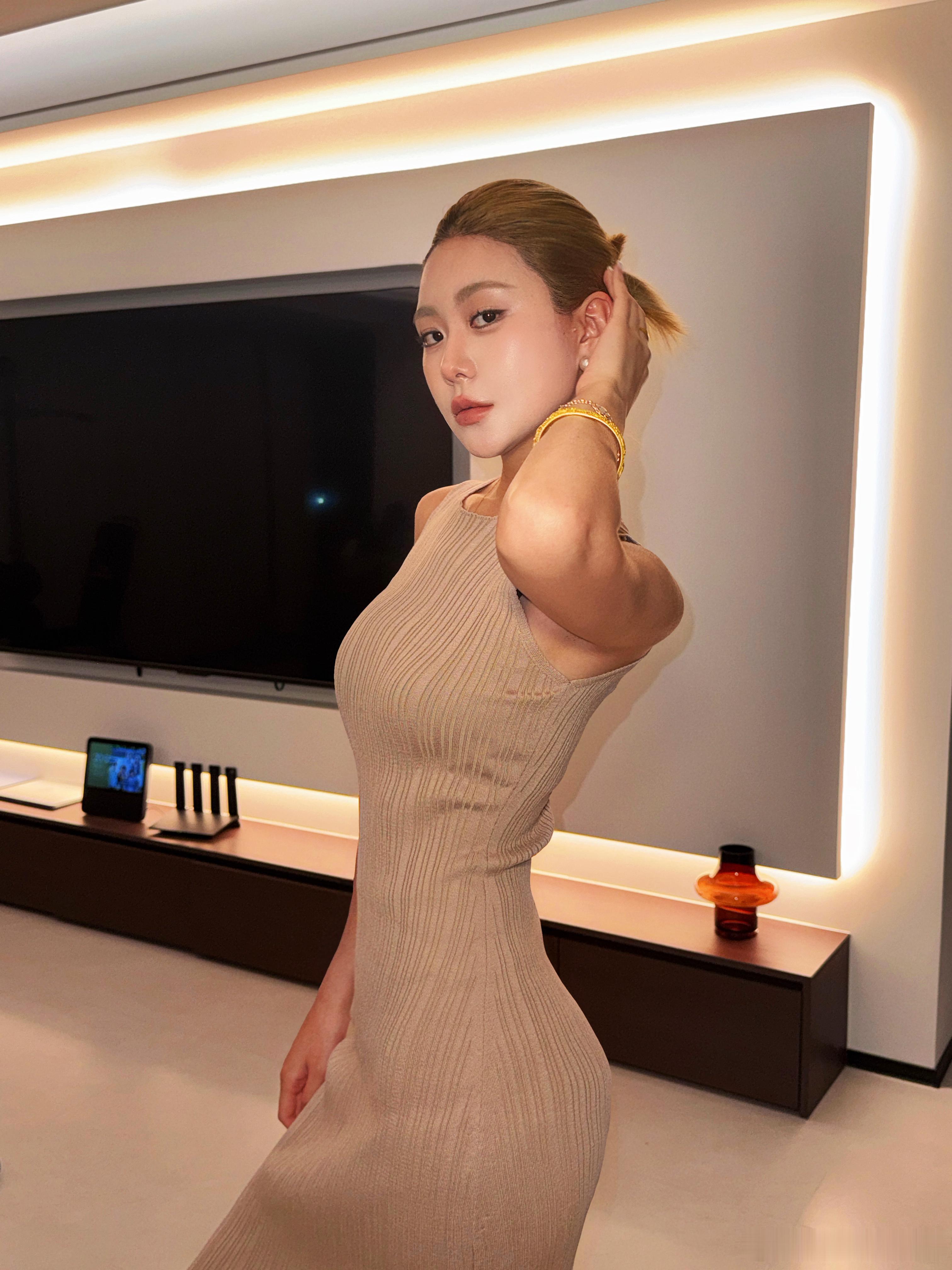 叫妈妈🚬 ​​​