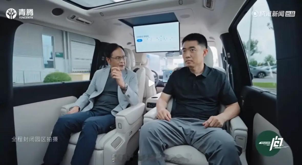 最近，理想汽车创始人李想，参加腾讯一档节目，主持人杨国安问他，国内汽车自动驾驶技