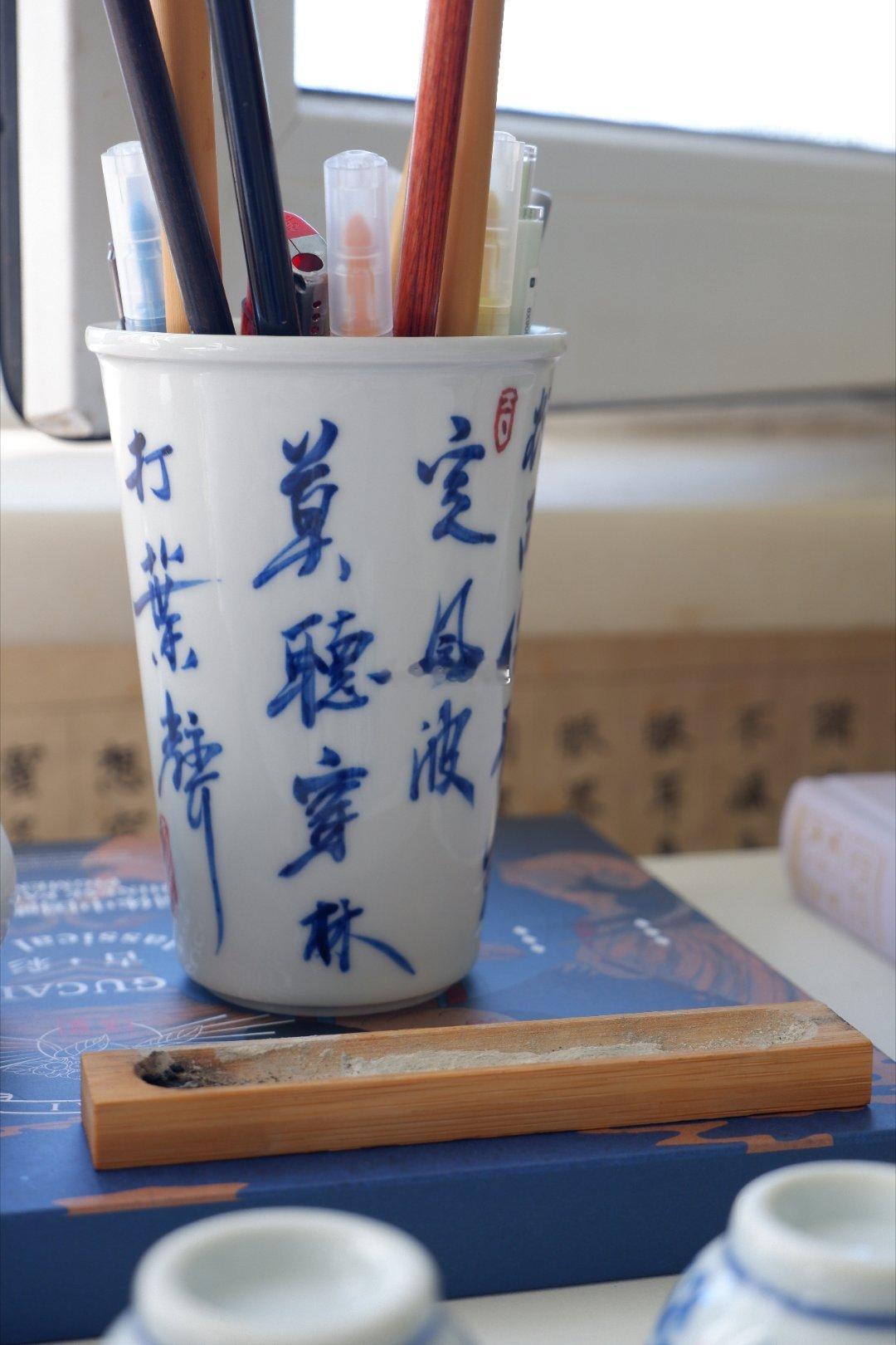 喜欢的事要尽快做。布置独处角落，无所事事喝茶，观山望云。许诺自己的事不要食言。因