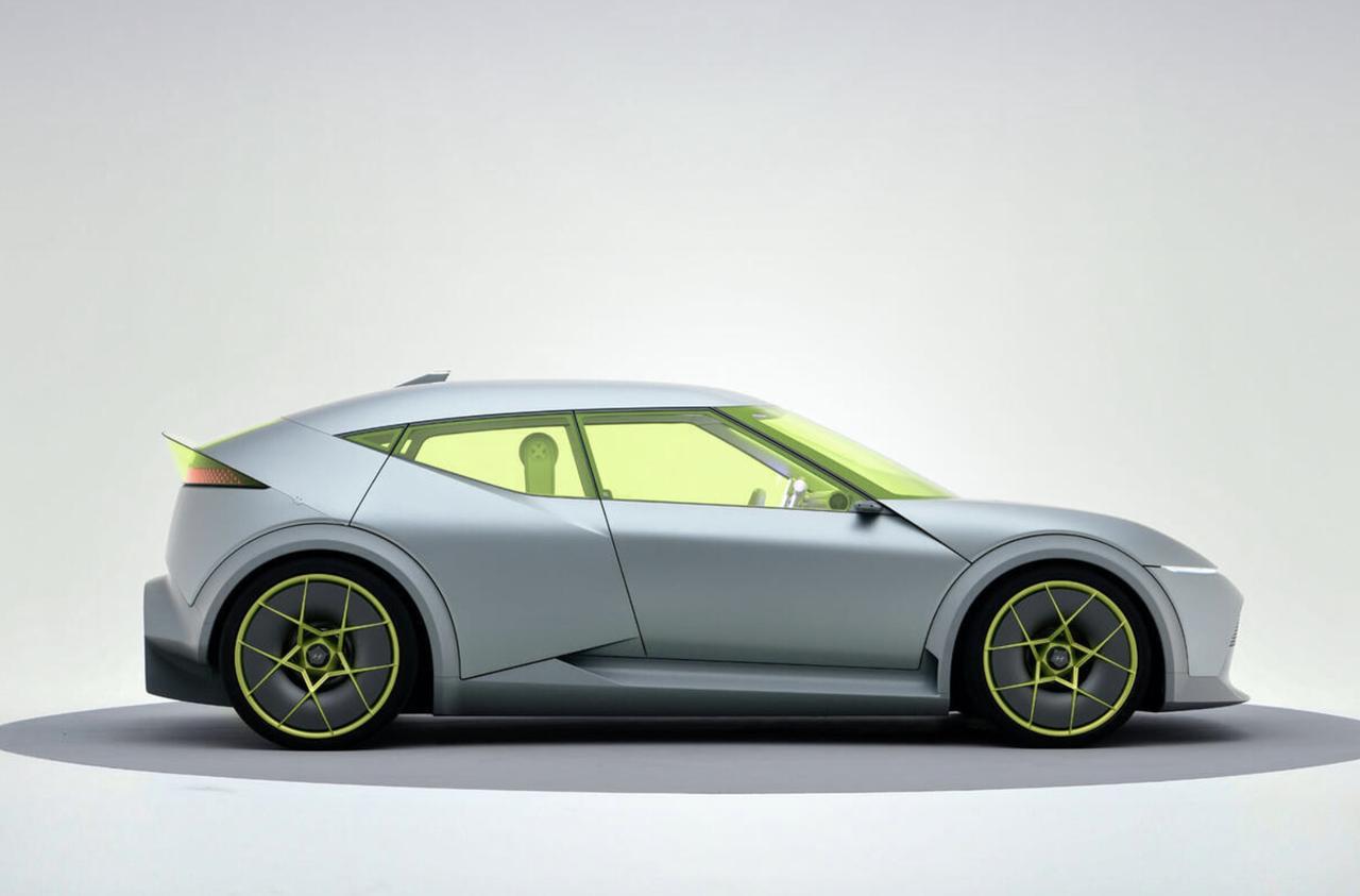 现代汽车宣布将在未来18个月内于欧洲推出五款全新电动车，首款车型Ioniq 3将