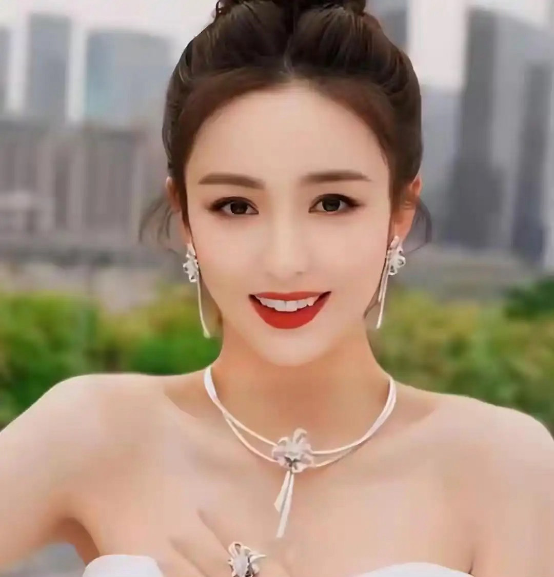 陈思诚的一番话，揭开了两人离婚的原因，佟丽娅确实让人心疼 