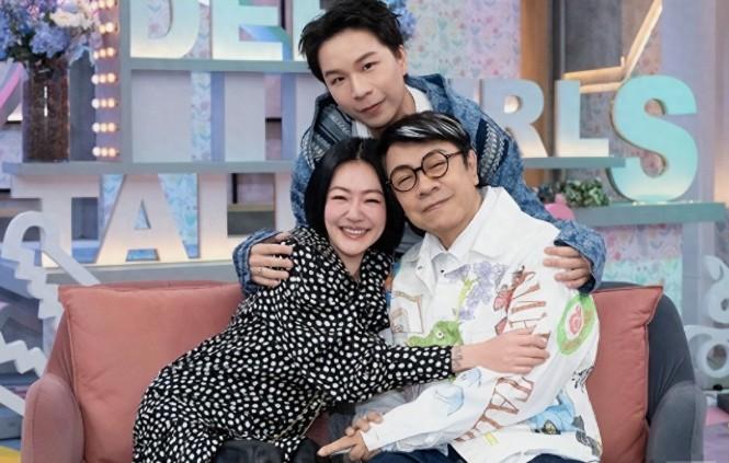 小S但凡有一点悔过之意，都不会把问题归结在去不去日本上。
 
问题是去了日本只顾