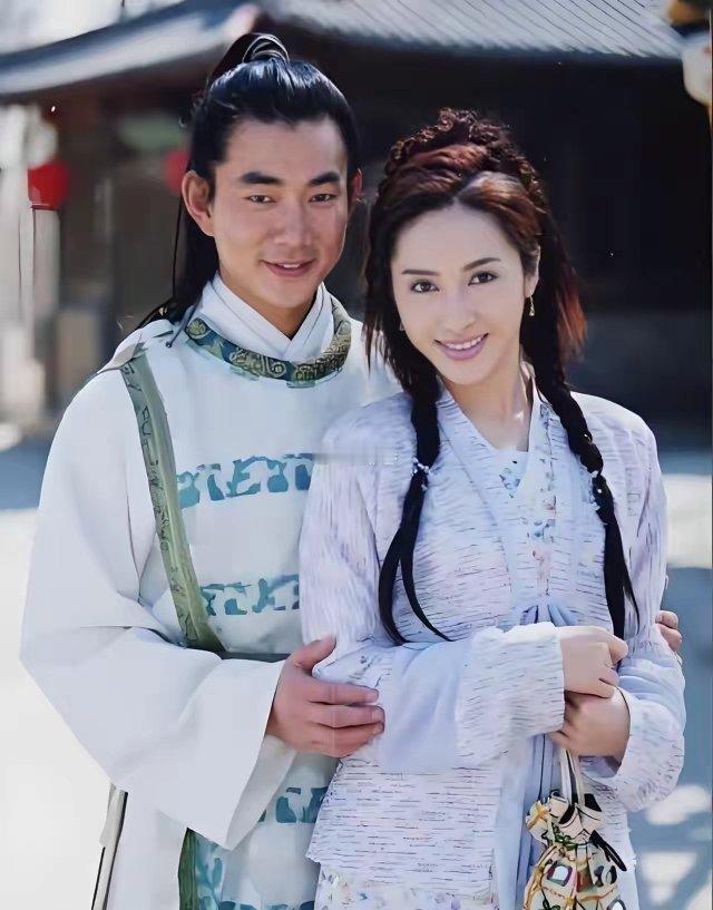 林心如古装扮相不输黎姿，但现实中颜值确实不如黎姿 