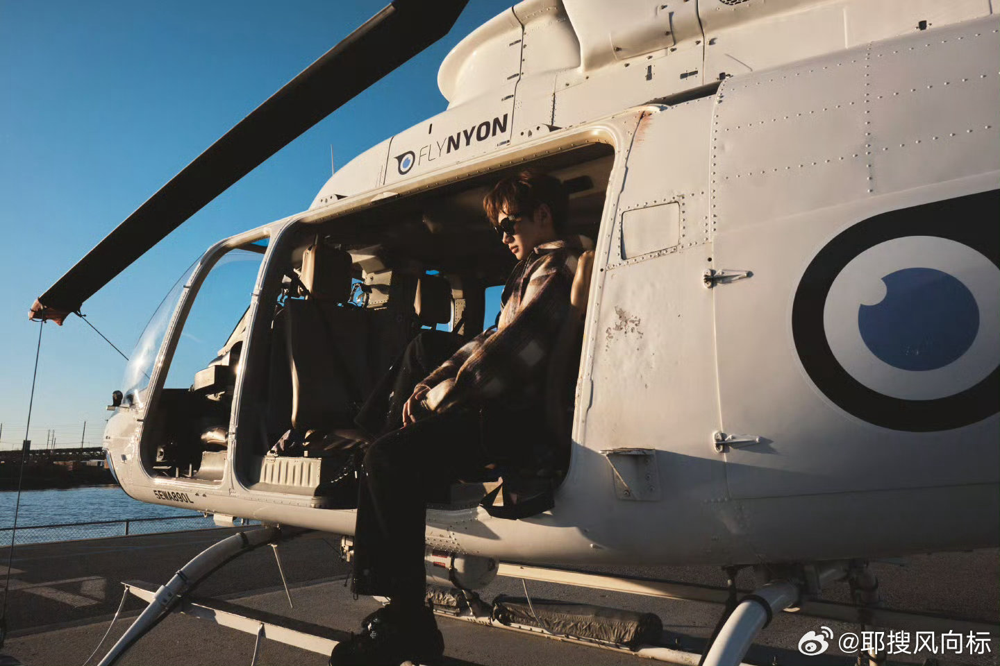 汪苏泷胶片照汪苏泷深奥问题胶片照谁懂啊！在汪苏泷深奥问题胶片照里抓到野生泷泷～格