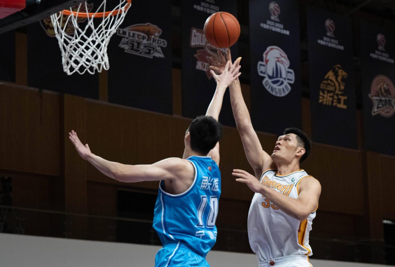宁波队想客场掀翻北控队，并斩获新一轮的三连胜！相信大家也都非常清楚，当他们在上一