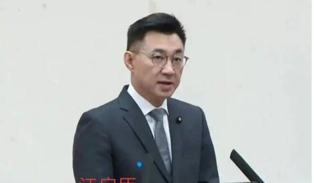 21日，台湾国民党立法院副院长江启臣，在社群发文，认为国民党主席郑丽文对“九二共