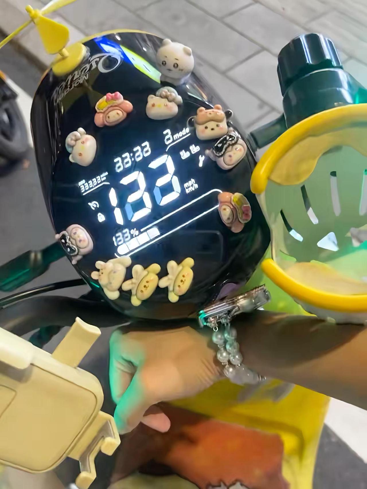 不用蓝牙也可以小米wacth6 hellokitty手表